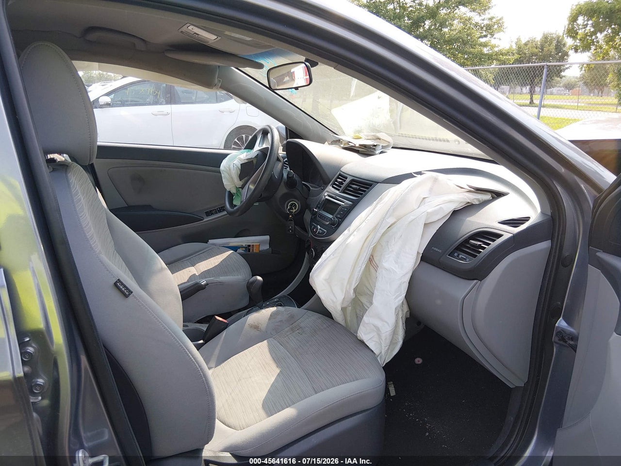 2017 HYUNDAI ACCENT SE · 5/11