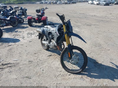 2025 SUZUKI DR-Z400 S