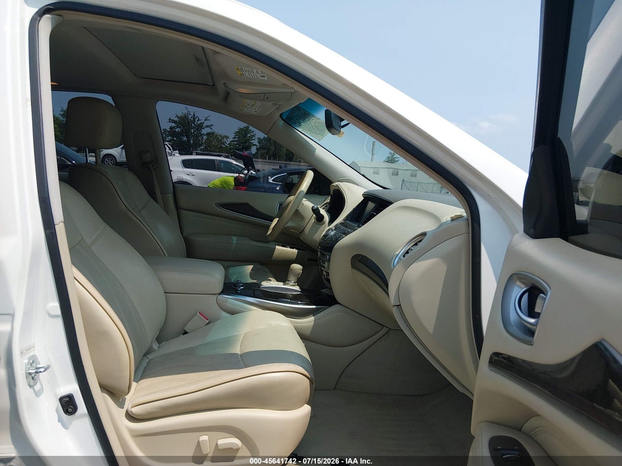 2013 INFINITI JX35 · 5/11