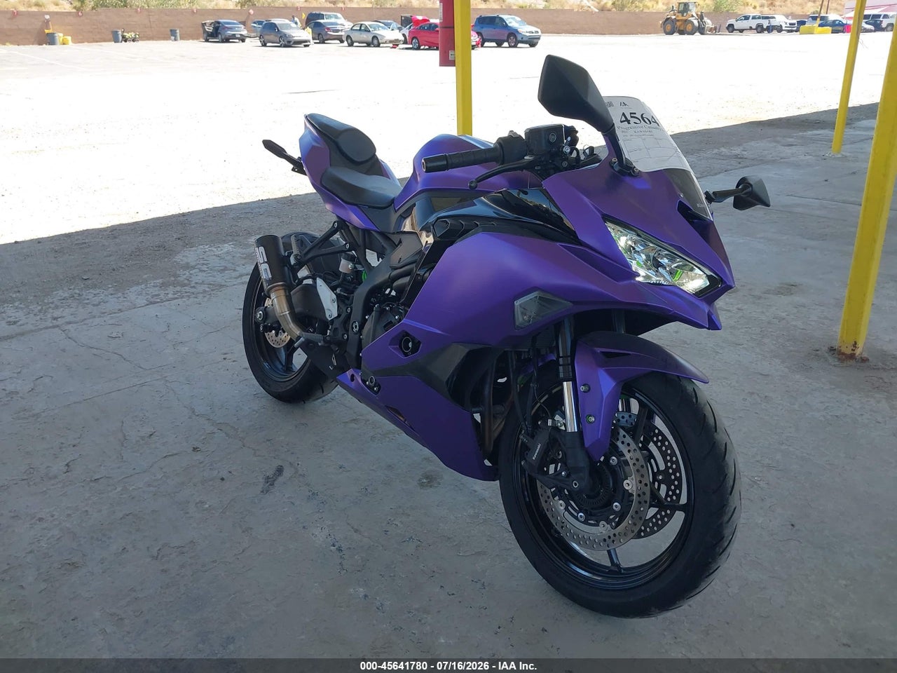 ML5ZXCS18SD****** · 2025 KAWASAKI ZX400 S