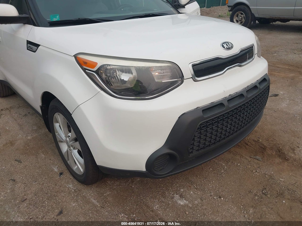 2015 KIA SOUL + · 6/11