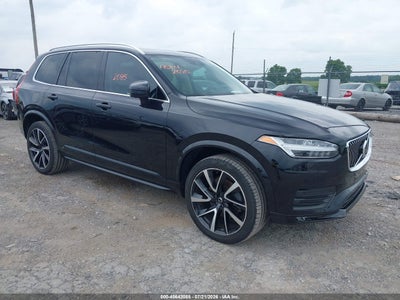 YV4A22PK0M1****** · 2021 VOLVO XC90 T6 MOMENTUM 7 PASSENGER