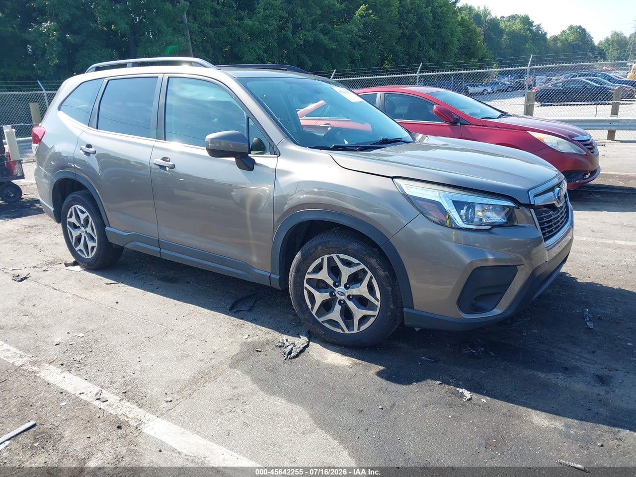 JF2SKAEC3KH****** · 2019 SUBARU FORESTER PREMIUM