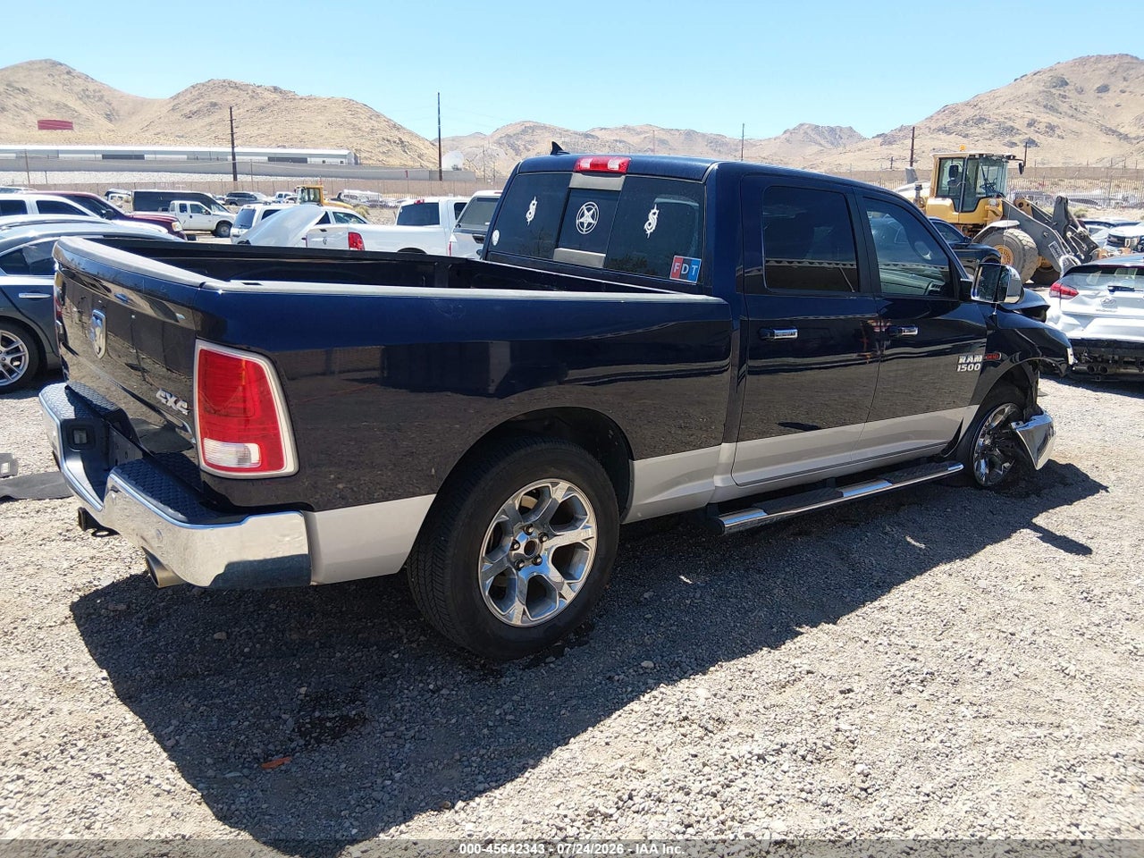 2016 RAM 1500 LARAMIE · 4/11