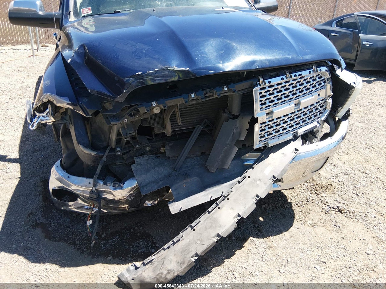 2016 RAM 1500 LARAMIE · 6/11