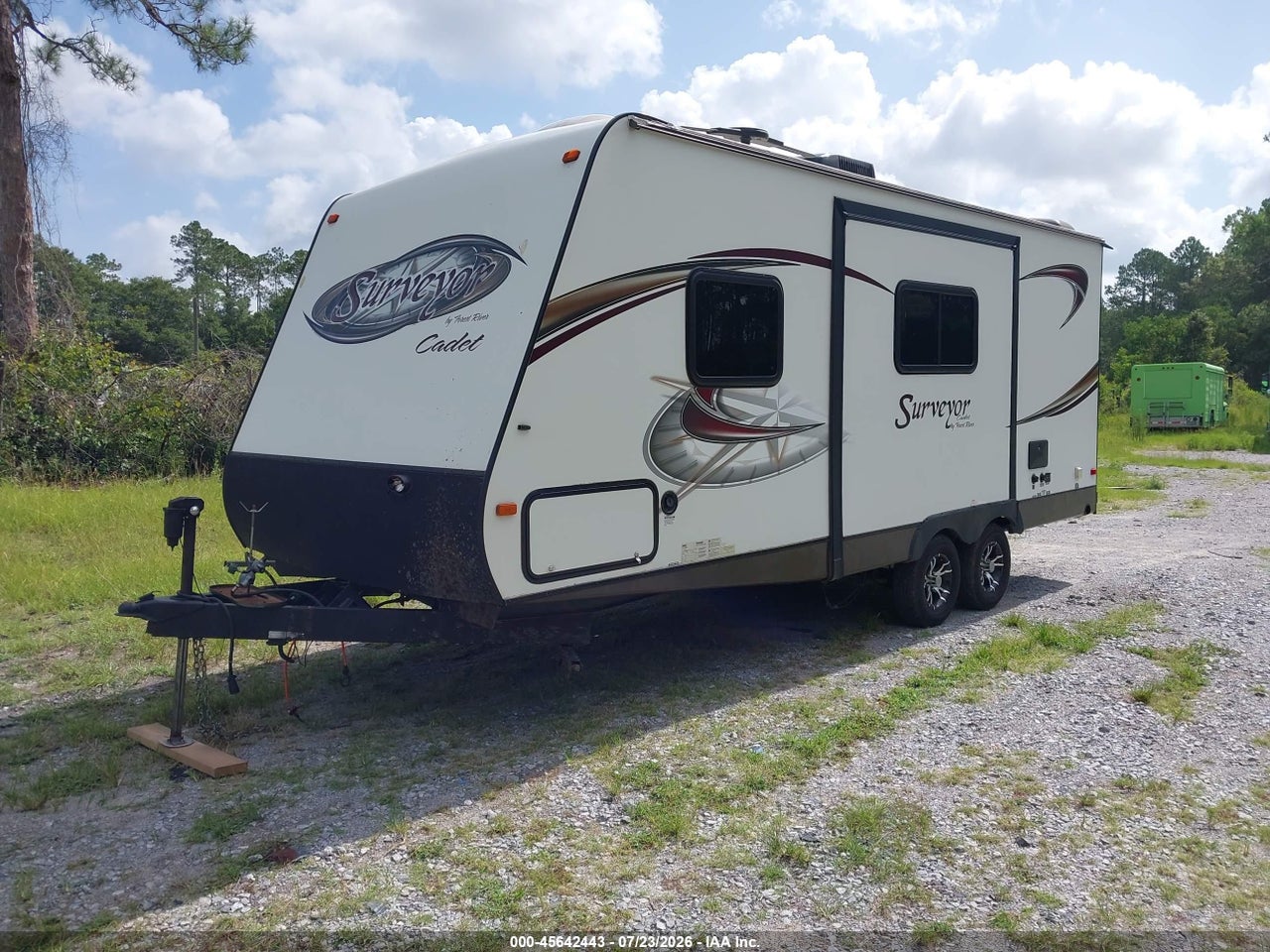 2014 FOREST RIVER SURVEYOR   · 2/10