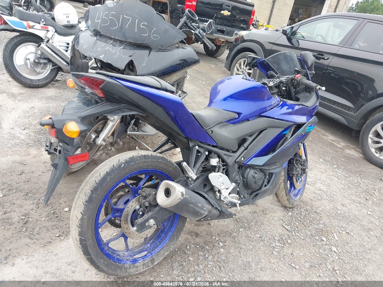 2024 YAMAHA YZFR3 A · 4/11