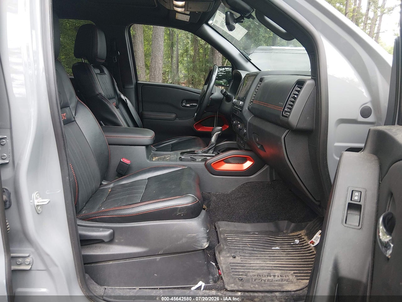 2023 NISSAN FRONTIER PRO-4X 4X4 · 5/11