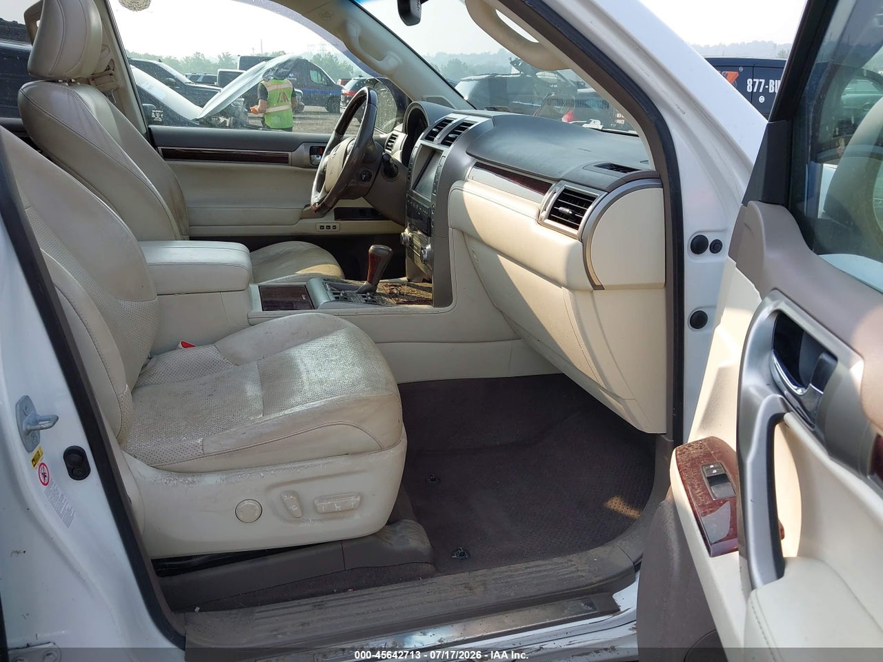2017 LEXUS GX 460 LUXURY · 5/10