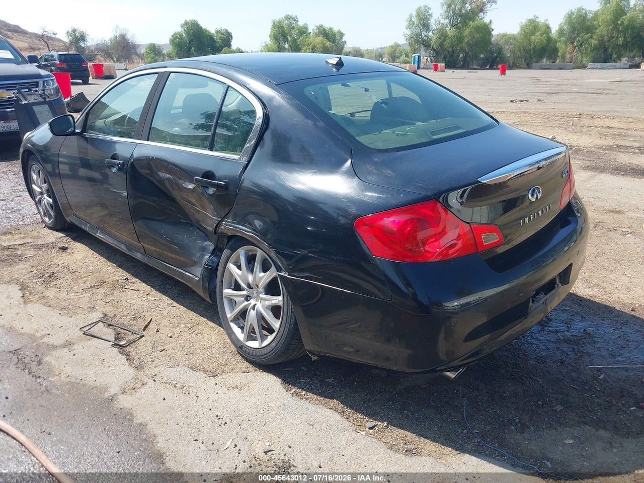 2012 INFINITI G37 JOURNEY · 3/11