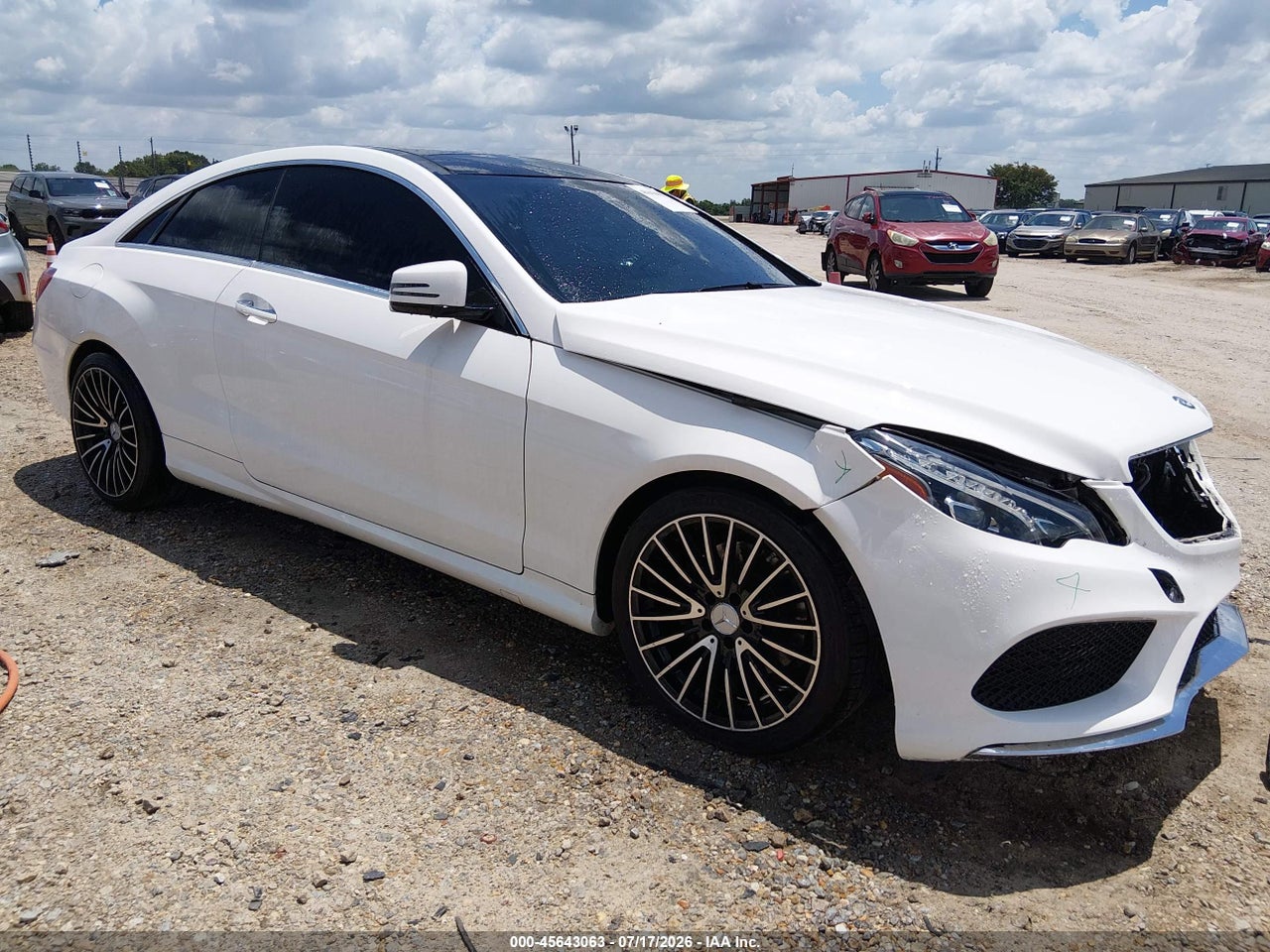 WDDKJ6FBXHF****** · 2017 MERCEDES-BENZ E 400
