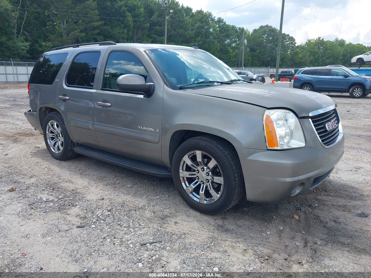 1GKFC13097J****** · 2007 GMC YUKON SLT