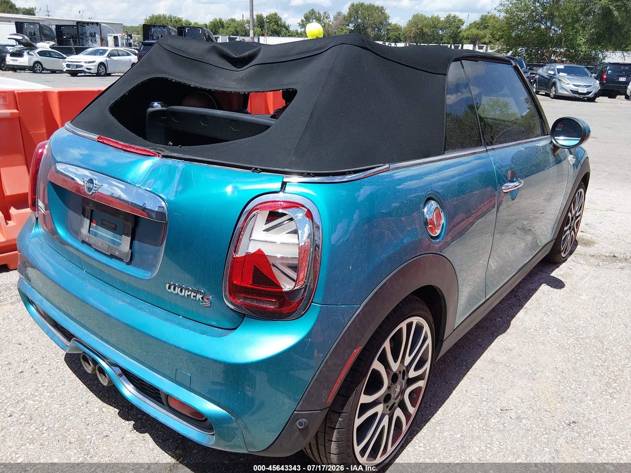 2019 MINI CONVERTIBLE COOPER S · 4/11
