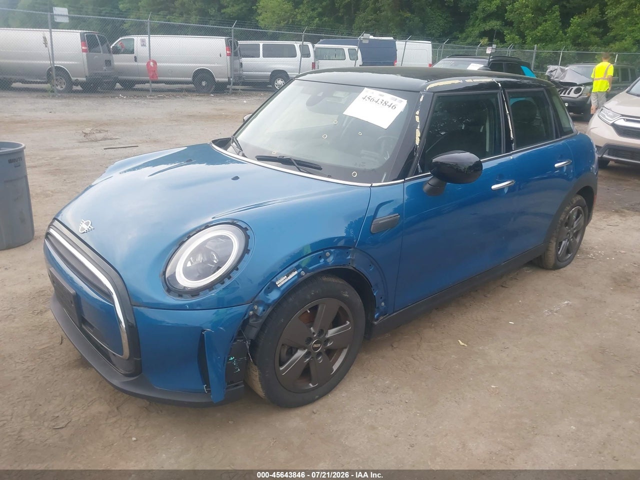 2023 MINI HARDTOP COOPER · 2/11