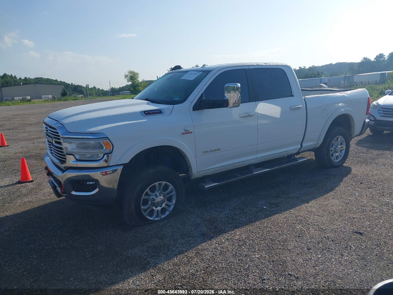 2022 RAM 2500 LARAMIE  4X4 6'4 BOX · 2/11
