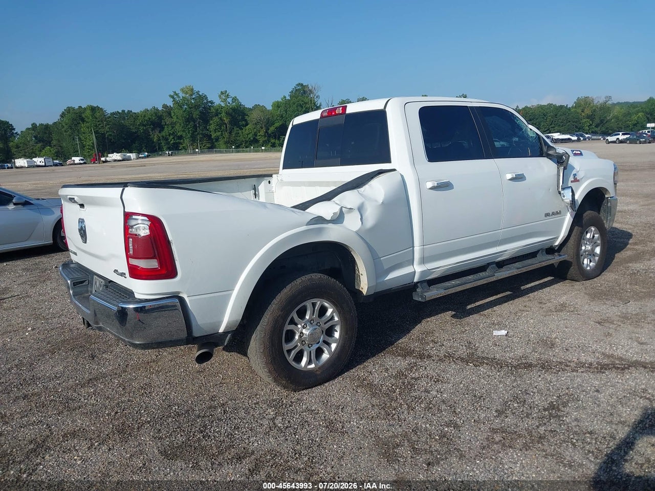 2022 RAM 2500 LARAMIE  4X4 6'4 BOX · 4/11