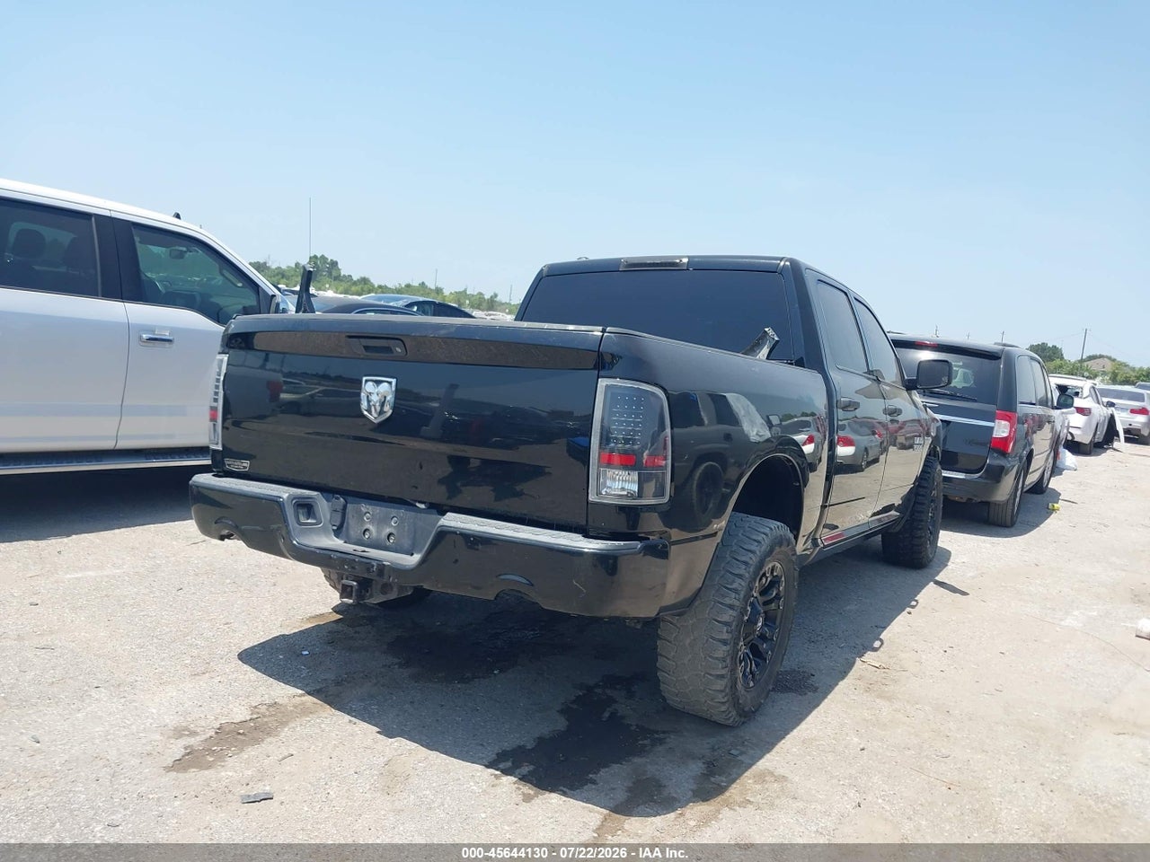 2014 RAM 1500 EXPRESS · 4/11