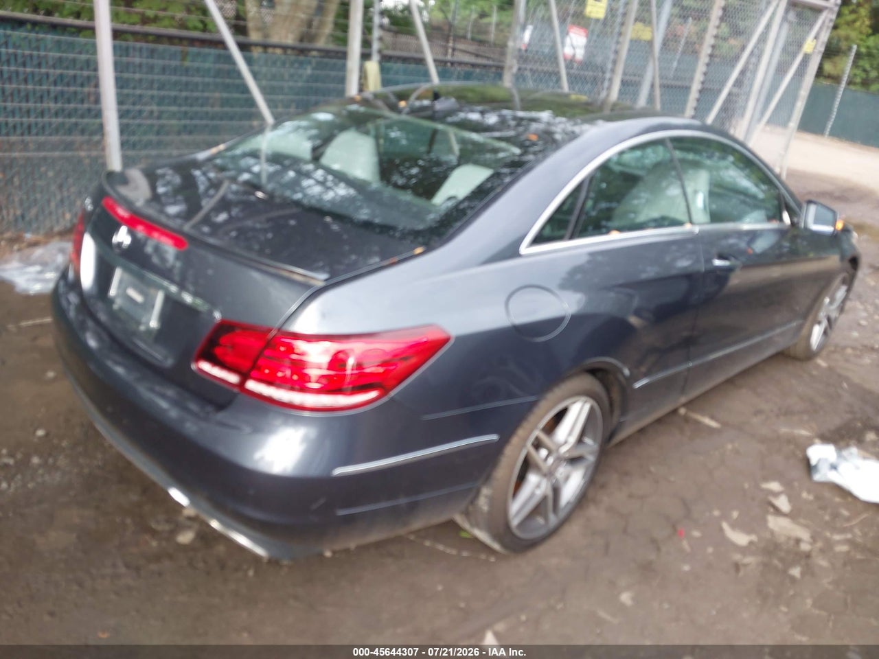 2015 MERCEDES-BENZ E 400   · 4/10