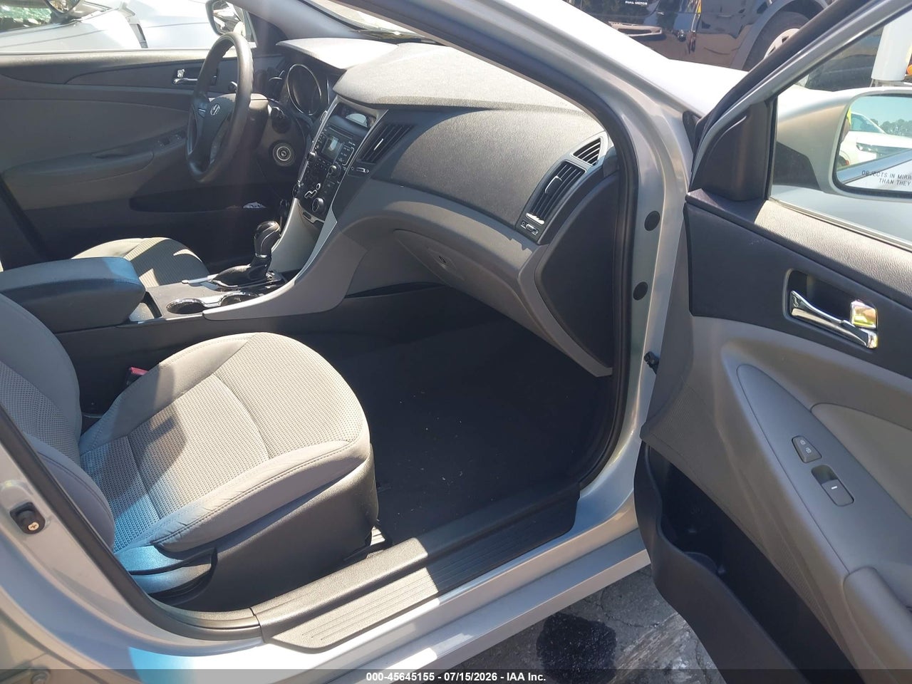 2011 HYUNDAI SONATA GLS · 5/11