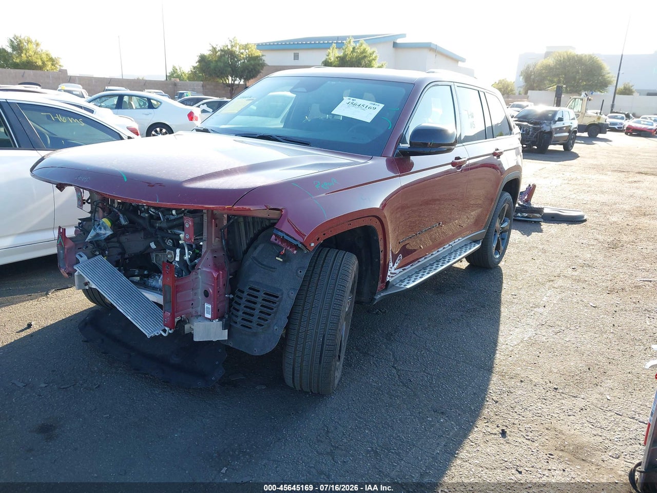 2025 JEEP GRAND CHEROKEE LIMITED 4X4 · 2/11
