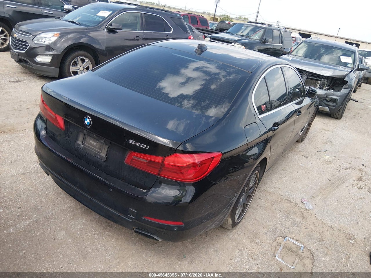 2020 BMW 540I   · 4/10