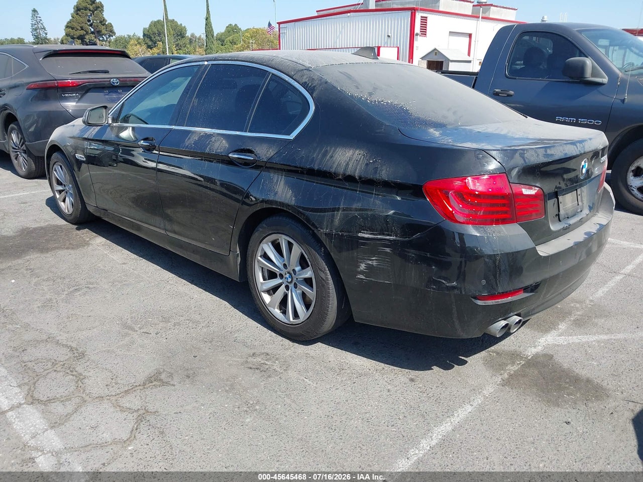 2014 BMW 528I   · 3/11
