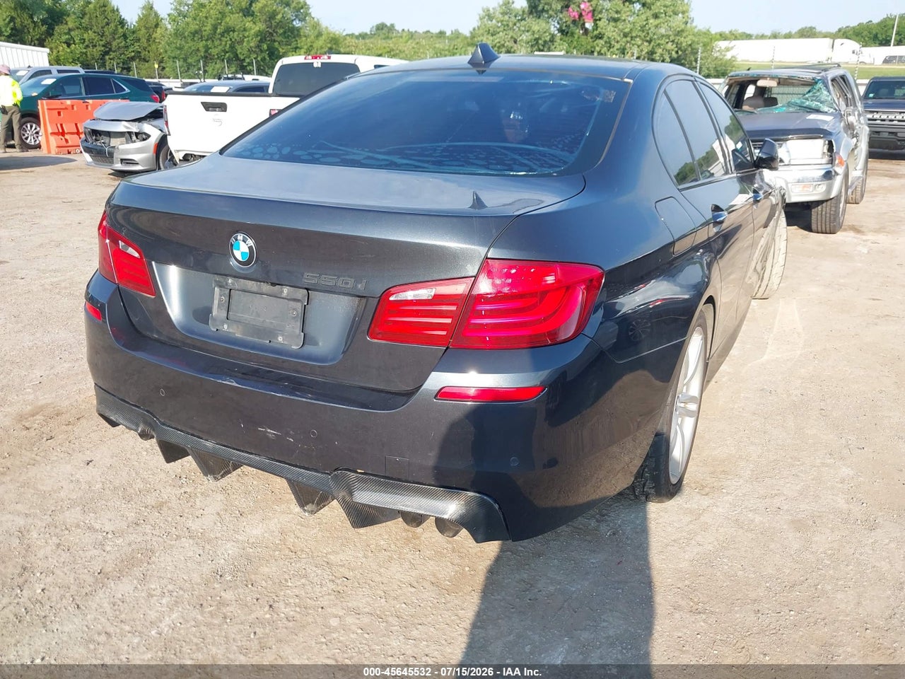 2013 BMW 550I   · 4/11