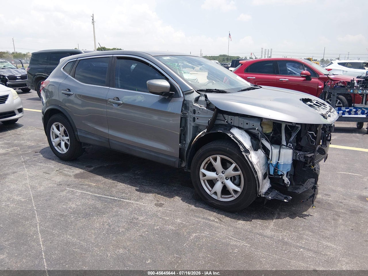 JN1BJ1CV1LW****** · 2020 NISSAN ROGUE SPORT S FWD XTRONIC CVT