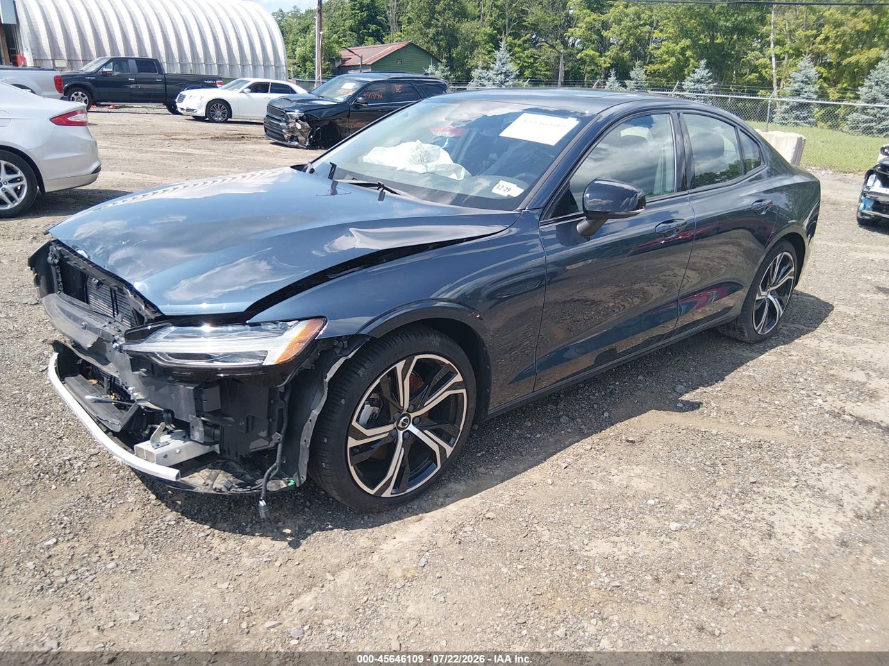 2024 VOLVO S60 B5 CORE DARK THEME · 2/11