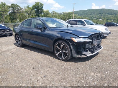 2024 VOLVO S60 B5 CORE DARK THEME