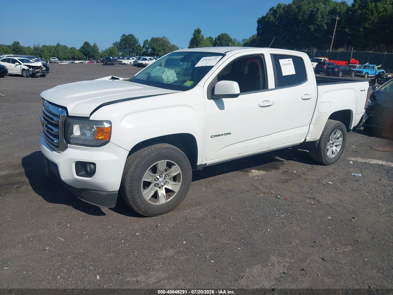 2015 GMC CANYON 4WD SLE · 2/11