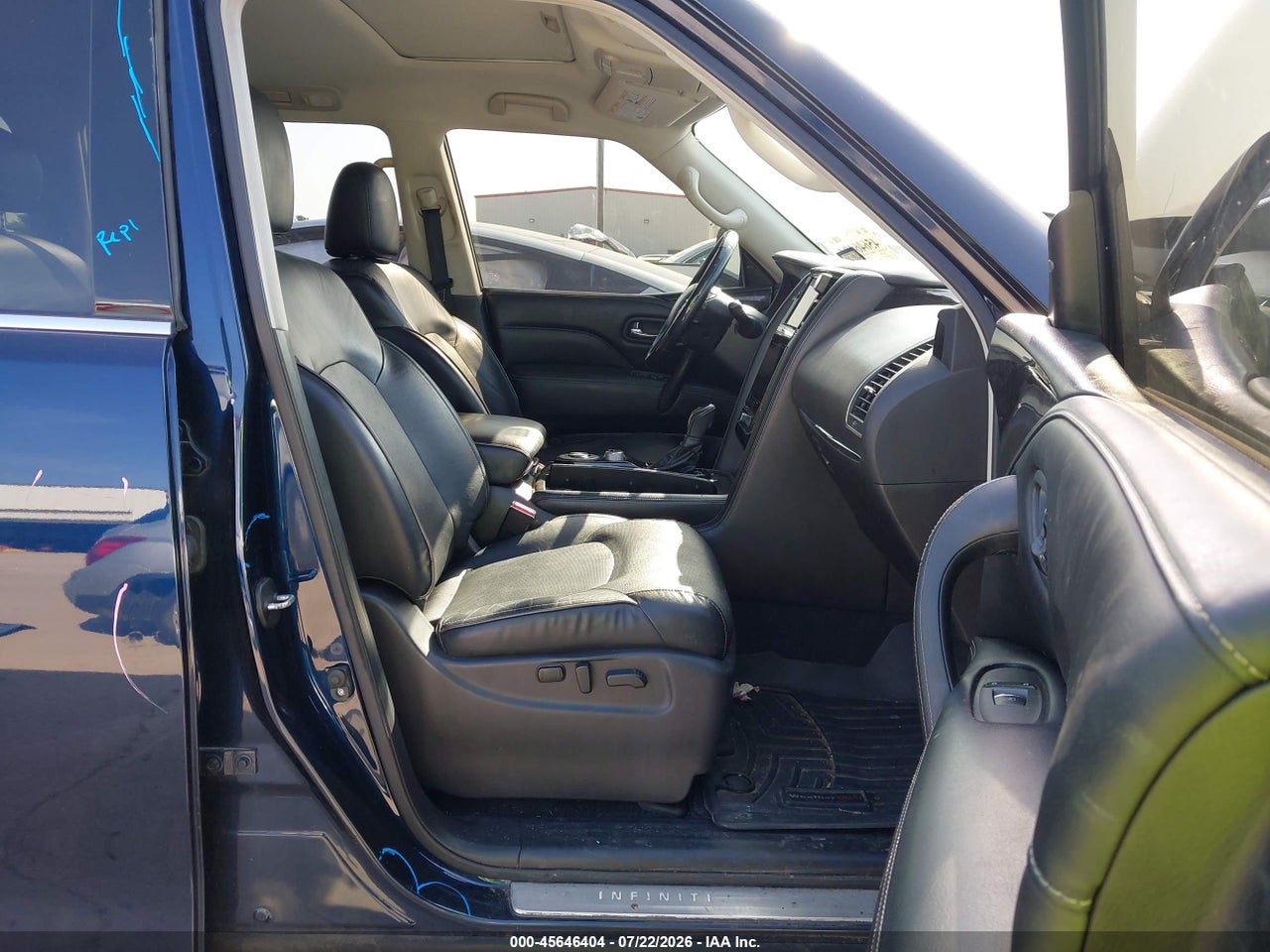 2020 INFINITI QX80 LUXE · 5/11