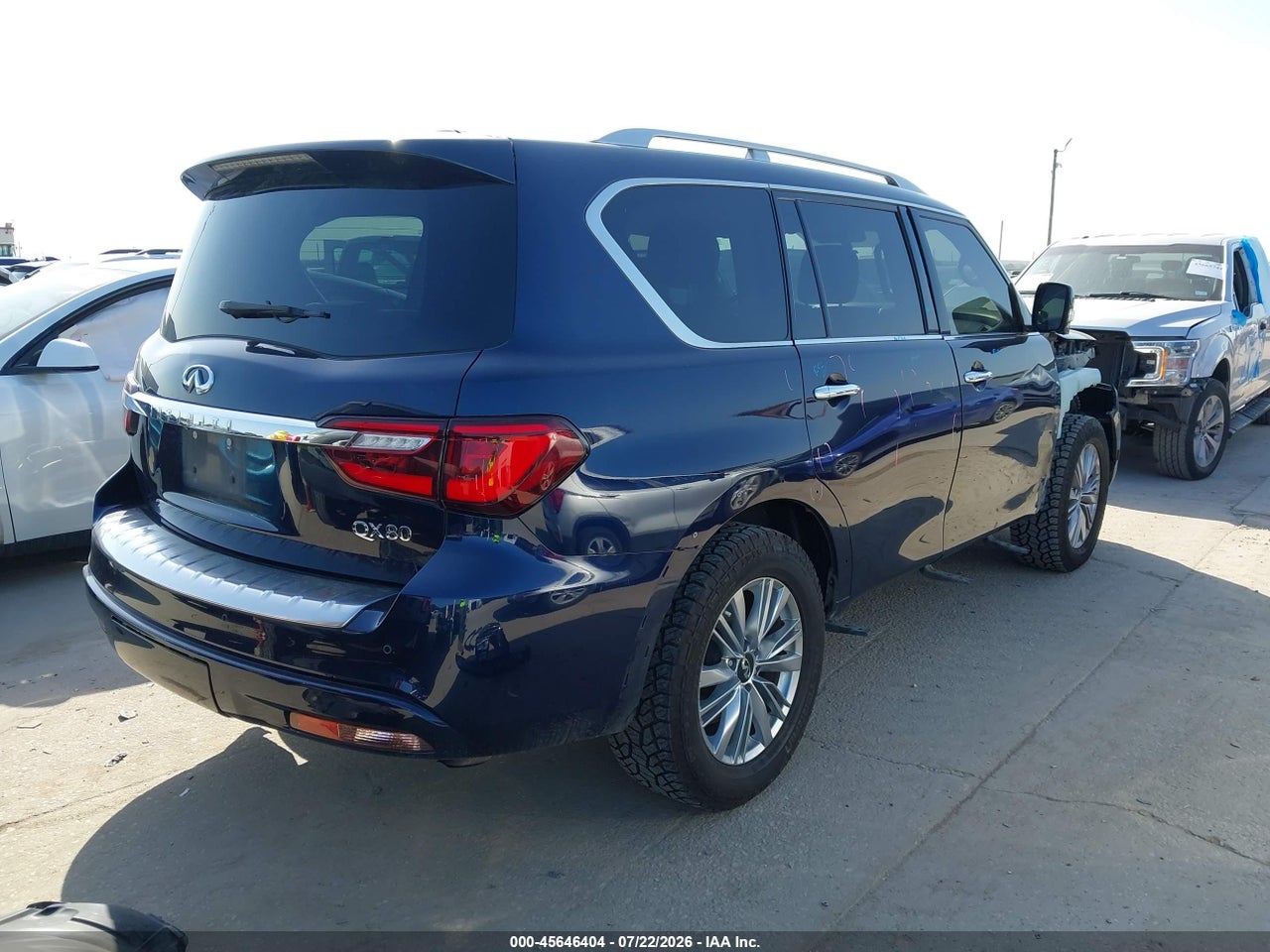 2020 INFINITI QX80 LUXE · 4/11