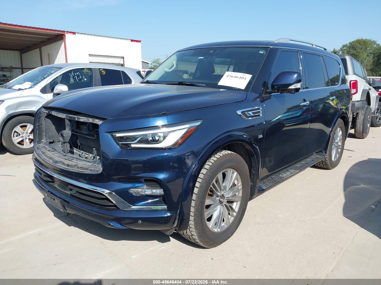 2020 INFINITI QX80 LUXE · 2/11