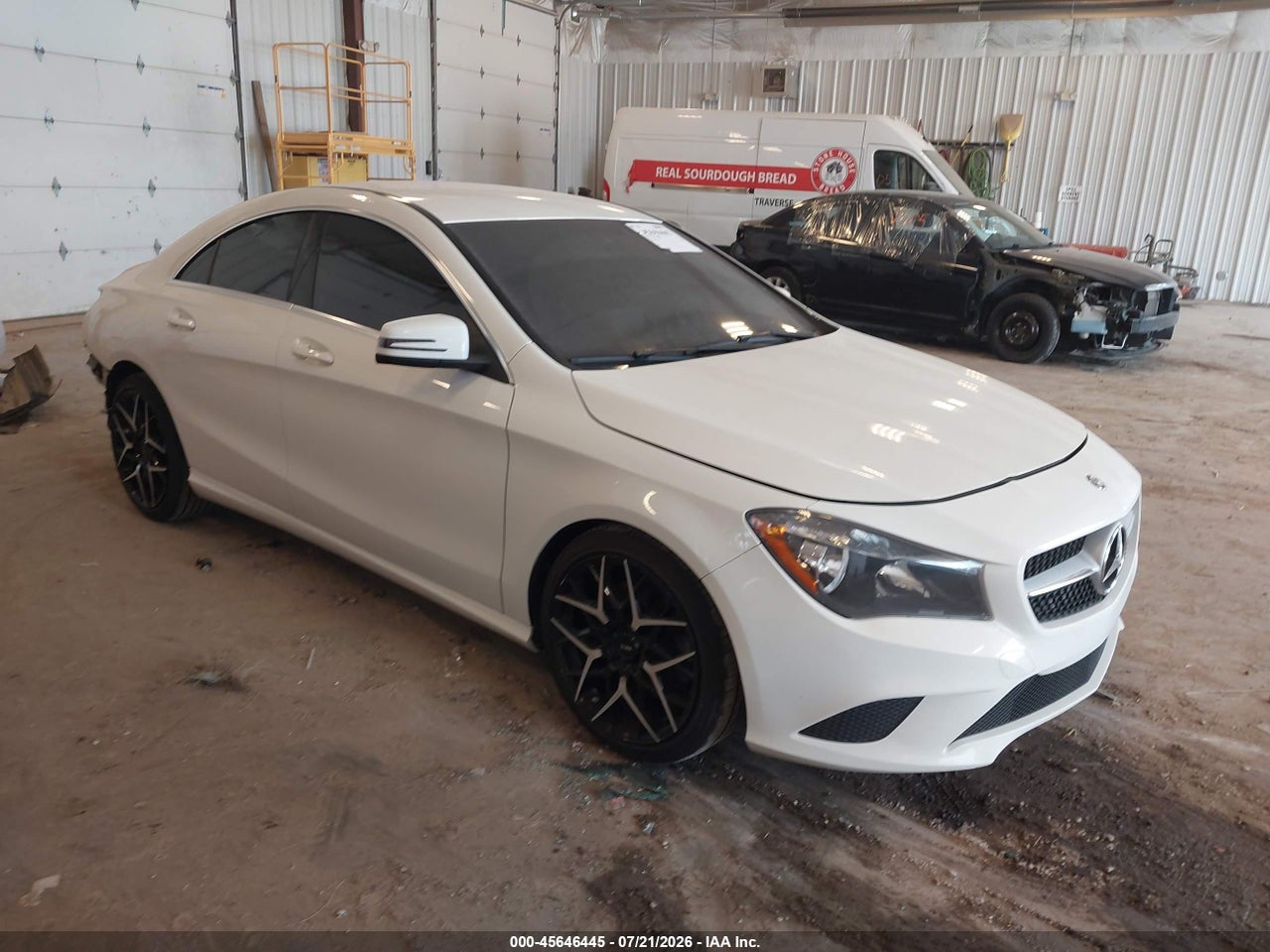 WDDSJ4GBXGN****** · 2016 MERCEDES-BENZ CLA 250 4MATIC