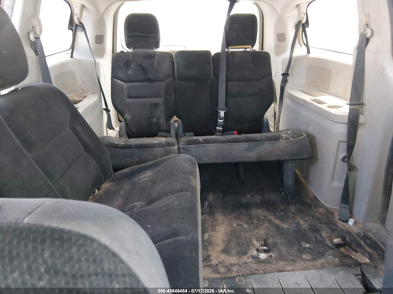 2C4RDGBG4JR****** · 2018 DODGE GRAND CARAVAN SE · 8/11