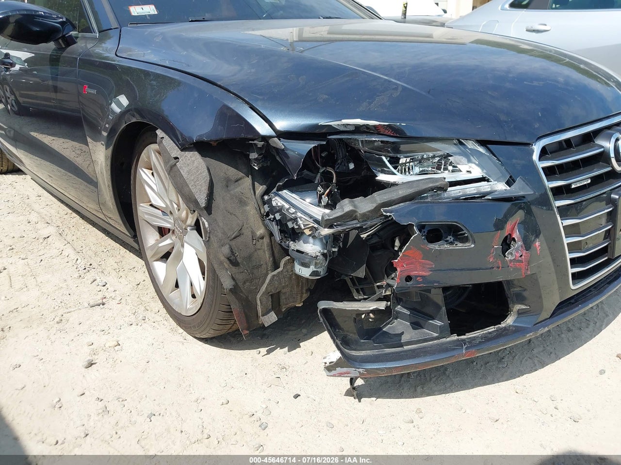 WAUYGAFC1CN****** · 2012 AUDI A7 3.0 PREMIUM PLUS · 6/11
