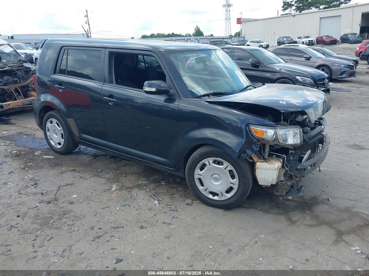 JTLZE4FE8DJ****** · 2013 SCION XB