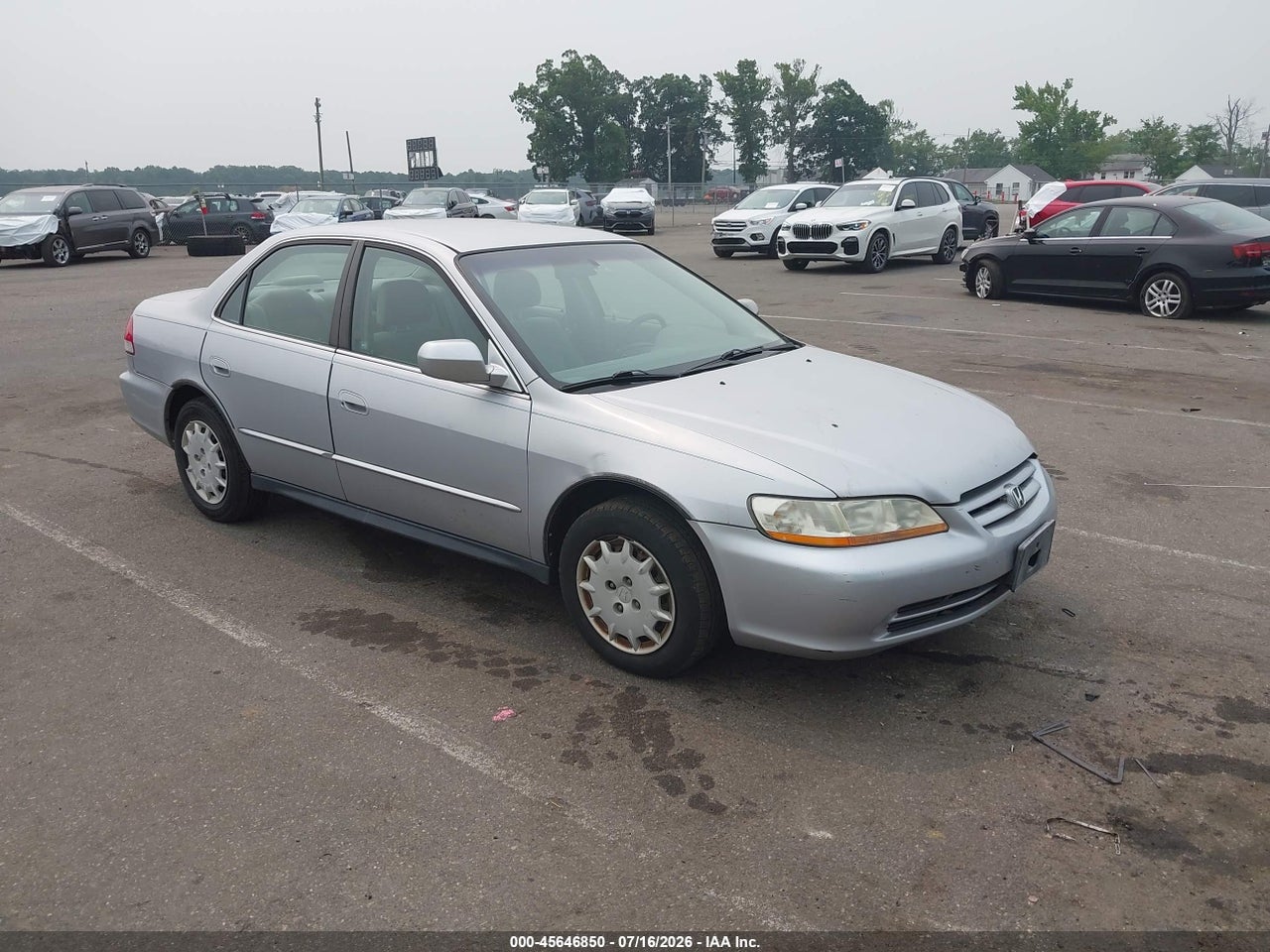 1HGCG66571A****** · 2001 HONDA ACCORD 2.3 LX