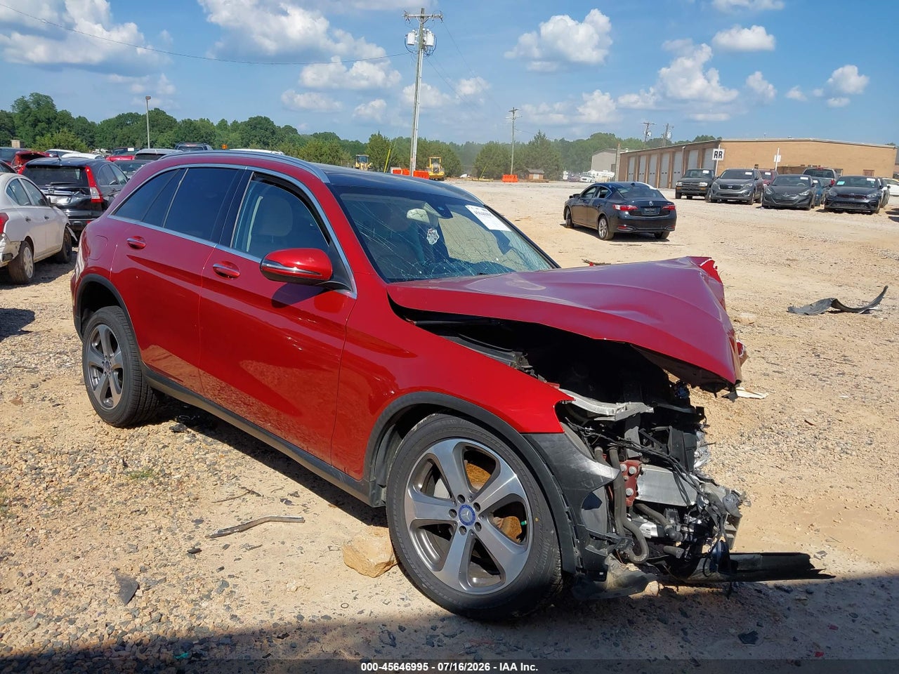 WDC0G4JB8HF****** · 2017 MERCEDES-BENZ GLC 300