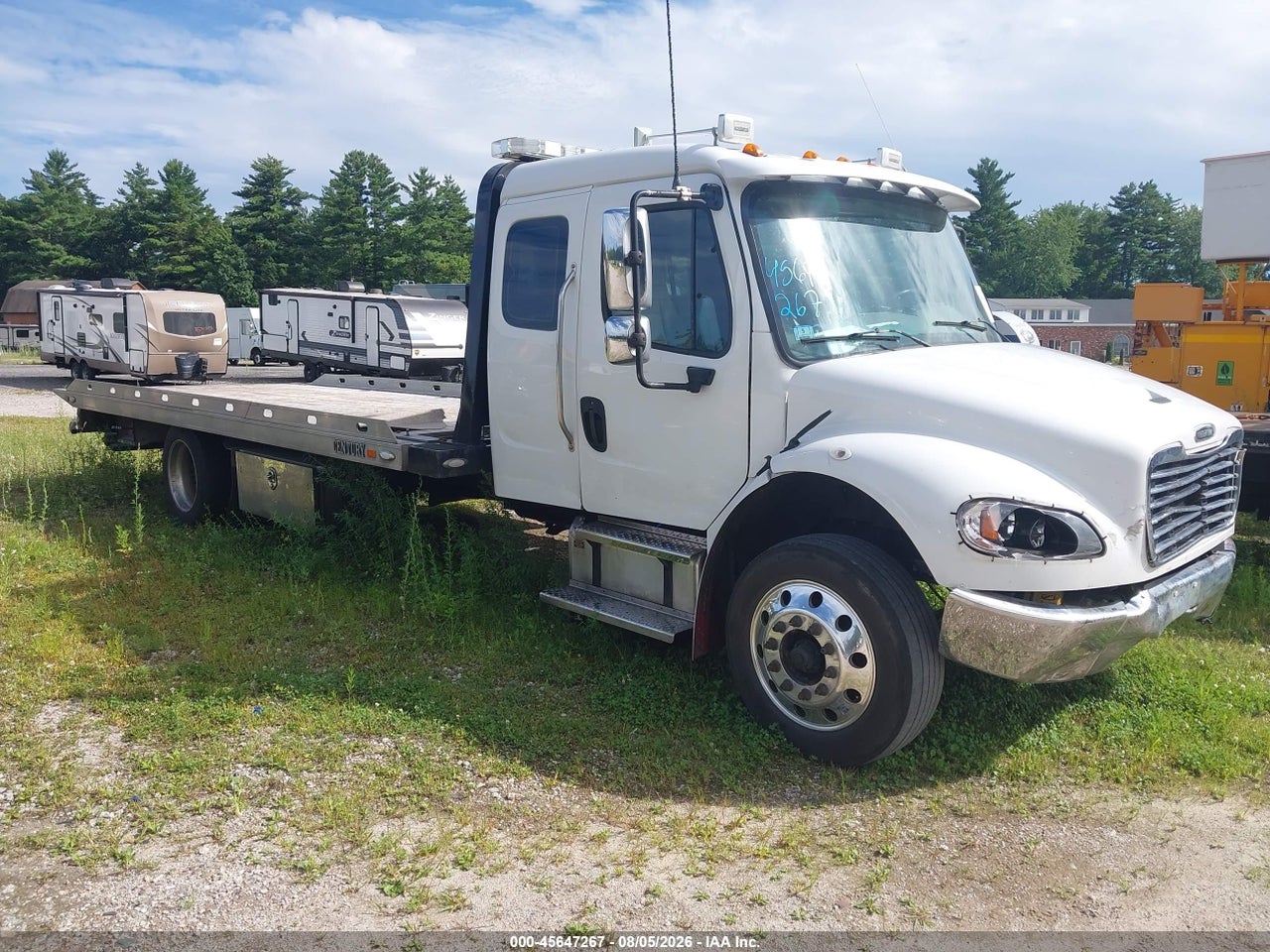 1FVACWFC2PH****** · 2023 FREIGHTLINER M2 106