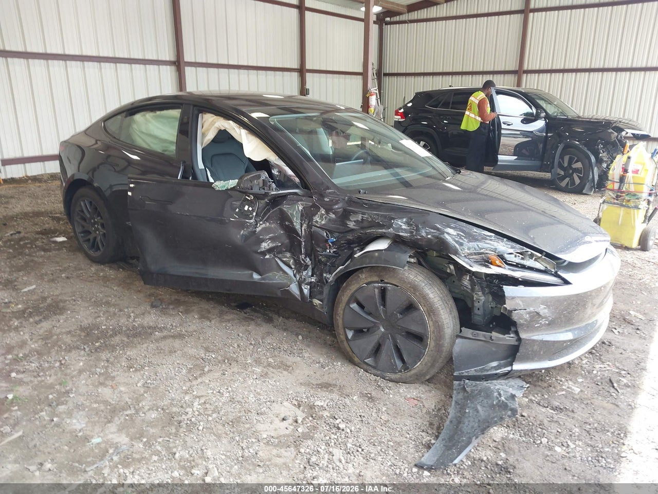 5YJ3E1EA6SF****** · 2025 TESLA MODEL 3 LONG RANGE REAR-WHEEL DRIVE/STANDARD REAR-WHEEL DRIVE