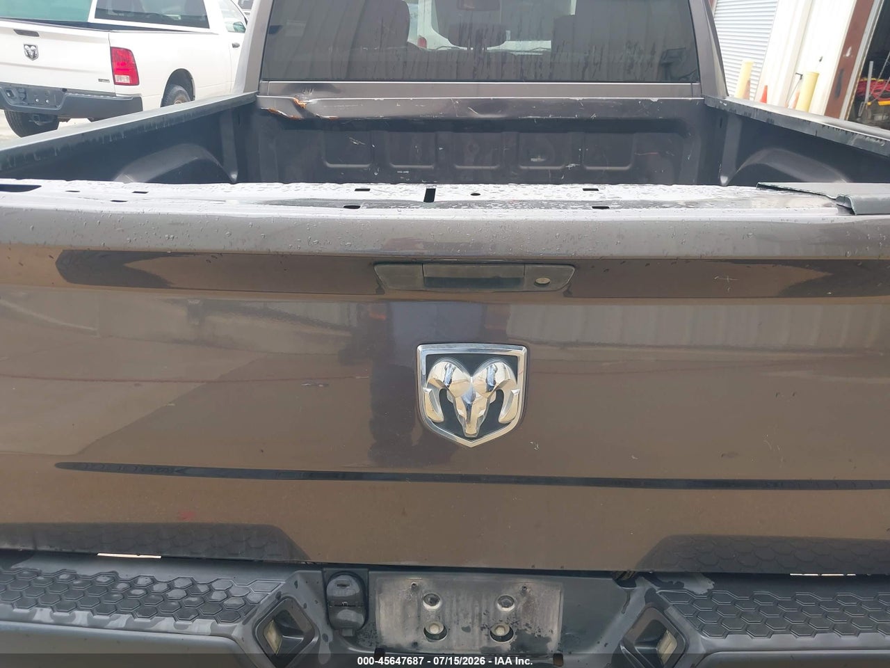 2016 RAM 1500 TRADESMAN · 6/11