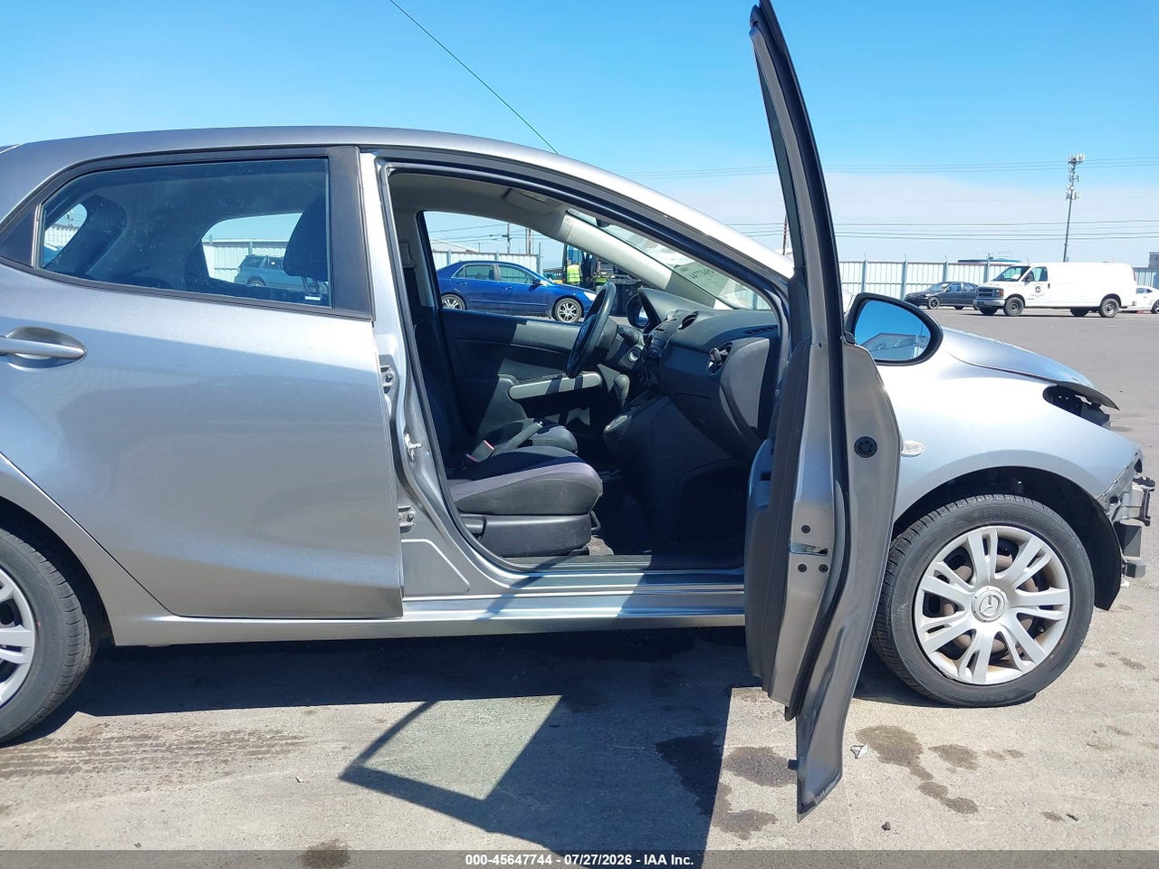 2014 MAZDA MAZDA2 SPORT · 5/11