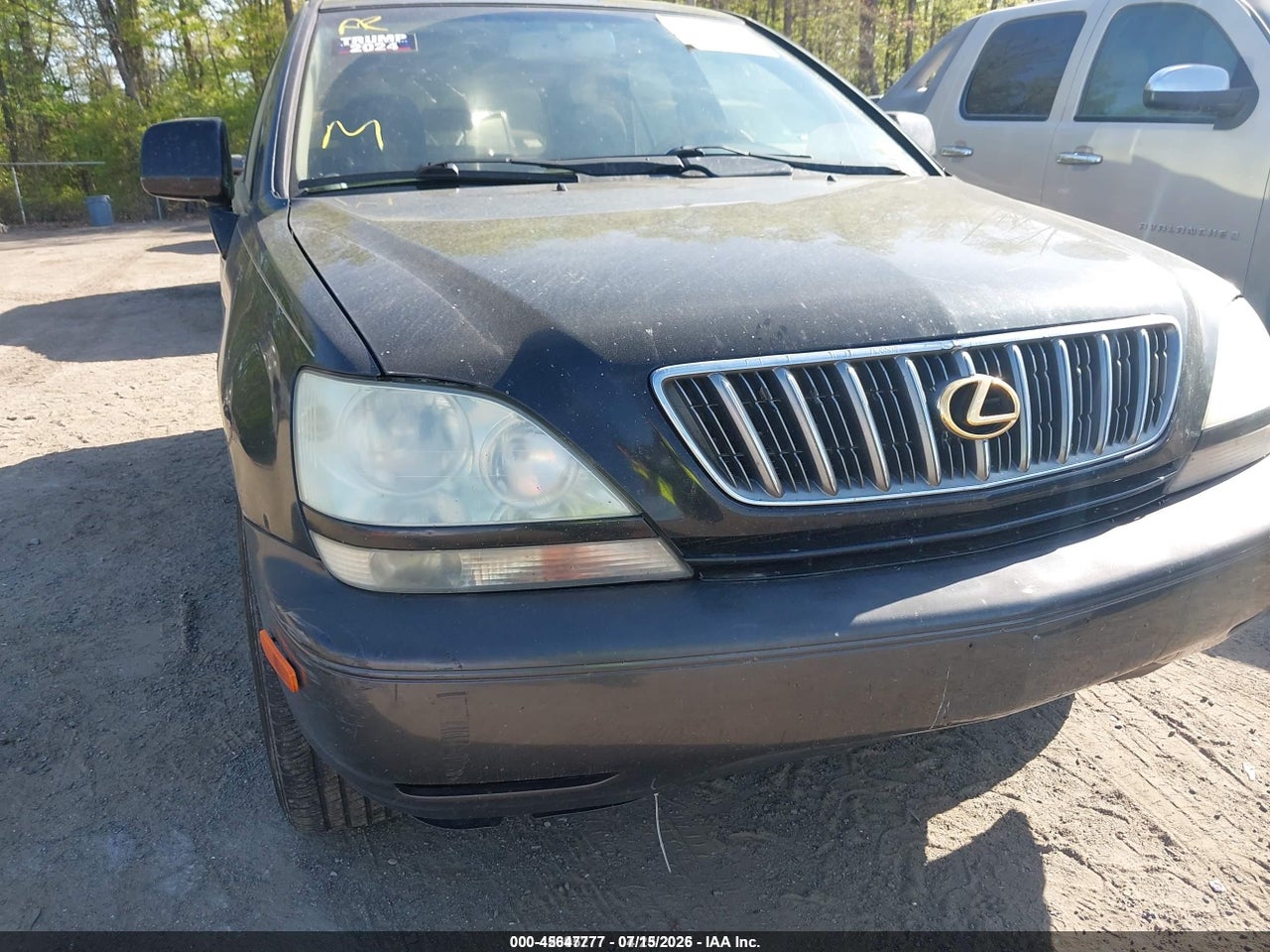 2002 LEXUS RX 300 · 6/11