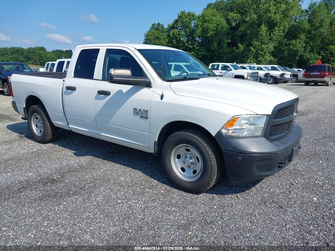 1C6RR7FG9KS****** · 2019 RAM 1500 CLASSIC TRADESMAN  4X4 6'4 BOX