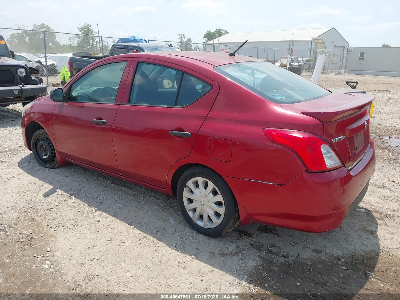2015 NISSAN VERSA 1.6 S+ · 3/11