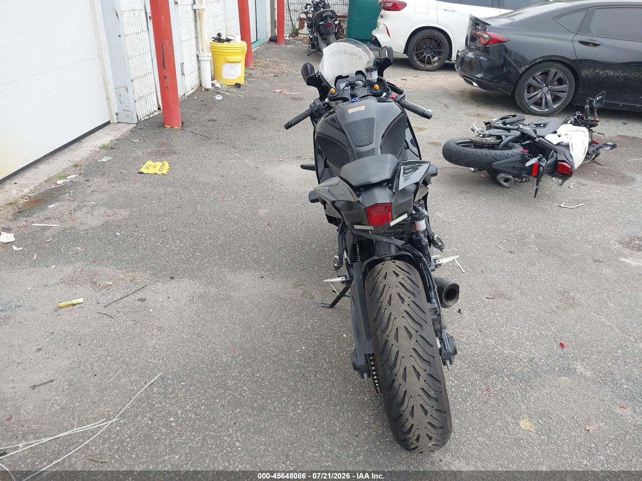 2024 YAMAHA YZFR7 · 6/10