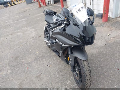 JYARM38E7RA****** · 2024 YAMAHA YZFR7
