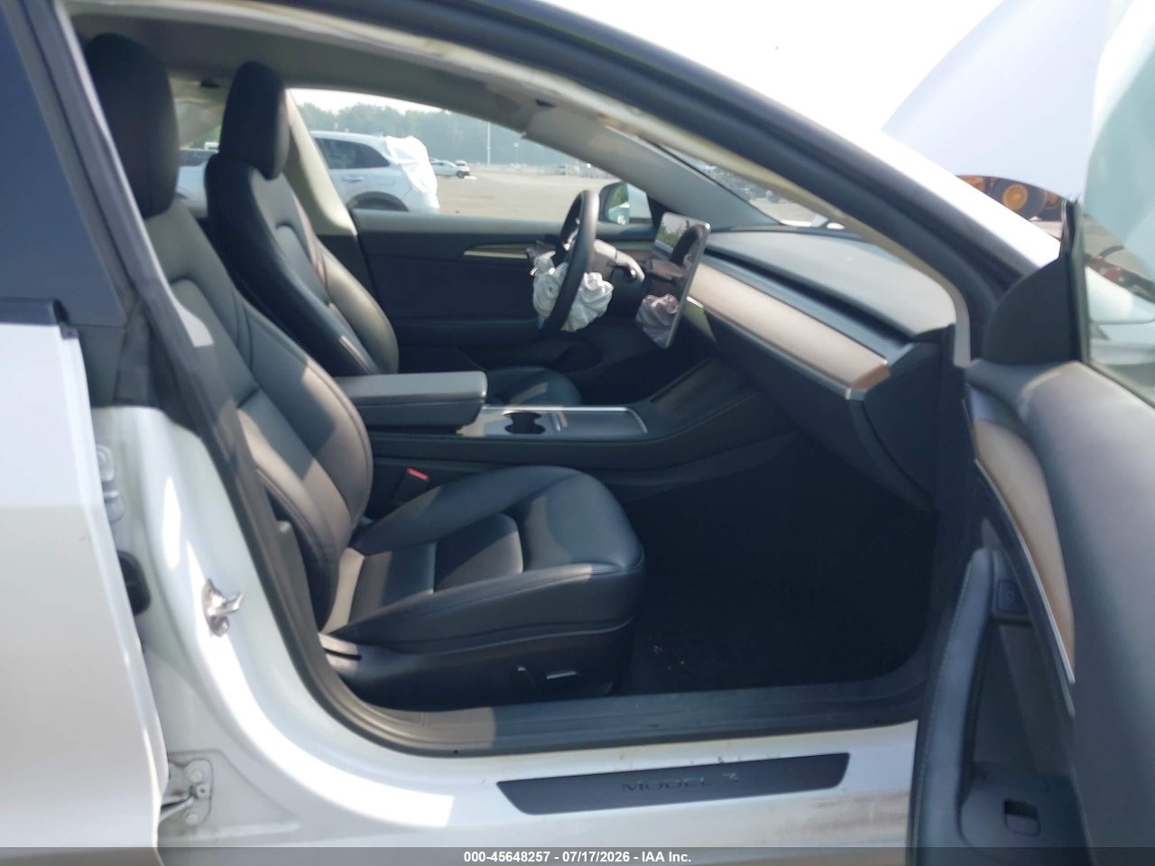 2023 TESLA MODEL 3 REAR-WHEEL DRIVE · 5/9